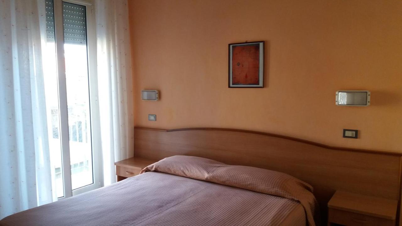 Albergo Moretti Σενιγκάλια Εξωτερικό φωτογραφία