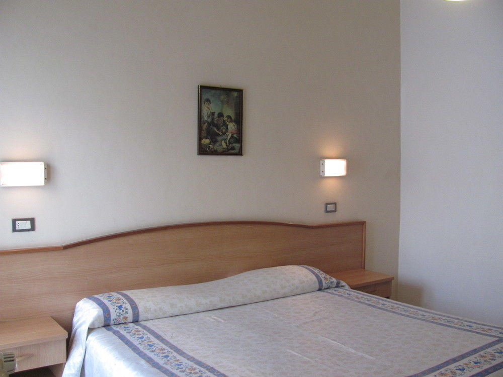 Albergo Moretti Σενιγκάλια Εξωτερικό φωτογραφία